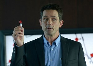 Made-in-Canada sci fi series ‘Helix’ to premiere Jan. 10 - Montreal | Globalnews.ca