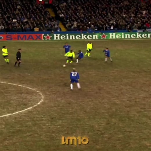 Messi vs Arjen Robben 2006 ☠️ #messi #lionelmessi #goat #football #footballtiktok