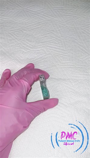 Xavani Keyholder Yaku Saseka: A South African Craft