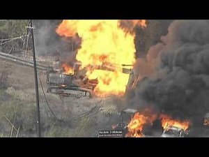 Gas pipeline explodes in Texas