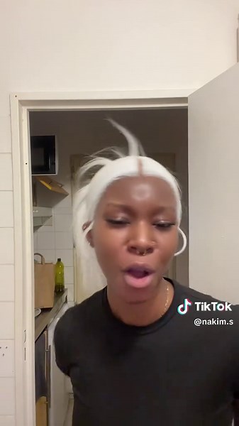 Vidéos de 𝒩𝒶𝓀𝒾𝓂’𝓈🎀 (@nakim.s) avec Maladie - Mauvais Djo