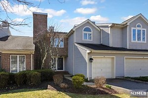 19 Jesse Ct, Montville Township, NJ 07045 - MLS 24008095 - Coldwell Banker