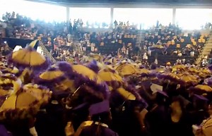 🙌 Take notes, y'all. Here's how this New Orleans high school does graduation. (via http://u.pw/2rUGnMX) | Upworthy