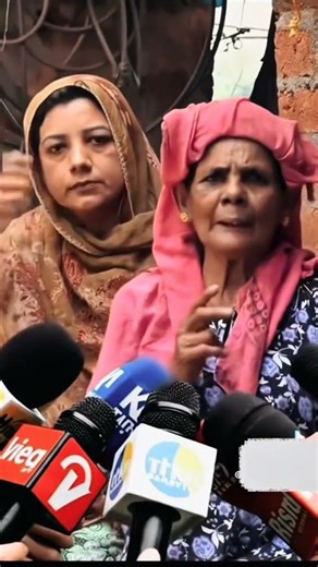 Đang hút thuốc gặp bà hàng xóm kiểu #automobile #hair #emcobanglongvequemecunganh