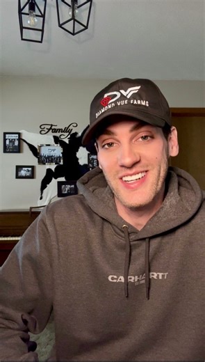 Be in the know of our sale process updates so you’re ready when the first calves drop 👀💎 Posting on Sundays only Viewing posts 2:30 PM ET Sale queue link live 3:00 PM ET Turn on notifications. They go fast. ⏱️ #DiamondVueFarms #BuiltForBrilliance #DairyBeef #dvf #calfsale #showcattle | Diamond Vue Farms