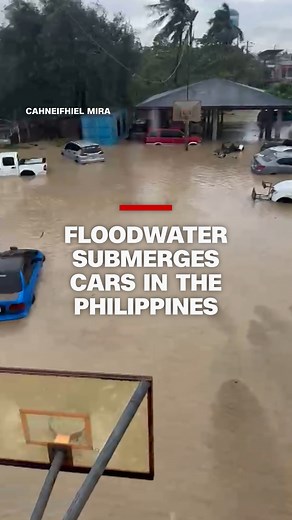 218K views · 3.1K reactions | Typhoon Kalmaegi made landfall in the central Philippines, bringing torrential rain, strong winds and storm surge that forced tens of thousands to evacuate from their homes, according to the national disaster agency. | CNN International | Facebook