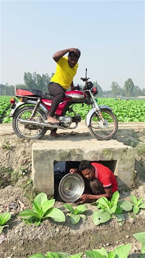 funny #ekmotahathighumechala #motorbike #funny #trythatinasmalltown