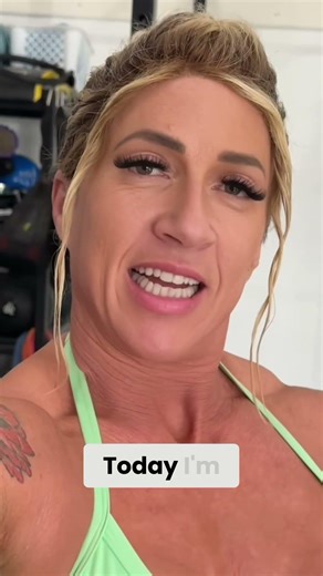 Watch This Muscular Woman CRUSH. Heavy Barbell Squats!