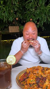 160K views · 4.5K reactions | Chinese fried chicken, topped with lemon iced black tea, simply divine #MyRuralLife #TopTrending #BoomNow | Evan Long | Facebook