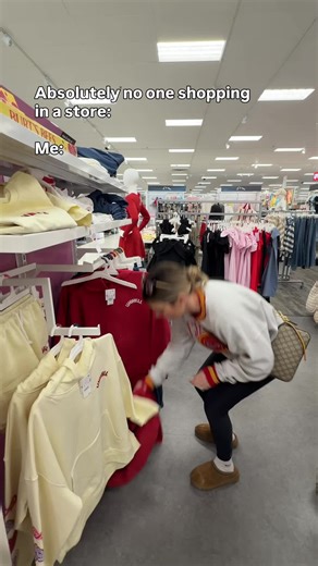 Can anyone else hear messes? No? Just me having a full-body reaction? Cool cool cool. #millennialsoftiktok #momsoftiktok #millennialmom #relatable #anxietyhumor