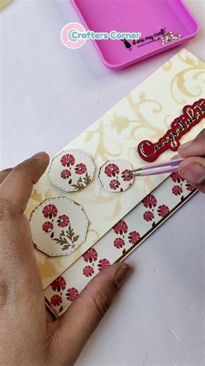 Comment 'MATERIAL' for measurement & product details! Struggling to give your clients that ‘premium vibe envelope'? Try this elegant shagun envelope simple to make, classy to sell, and perfect for wedding season orders All products are available online on our website at www.crafterscorner.in To order WhatsApp us at 7678162229 #crafterscorner #crafterscorner #gifthamper #shagunenvelope #weddinggifts Envelope ideas , Wedding Envelopes, Shagun Envelopes | Crafters Corner