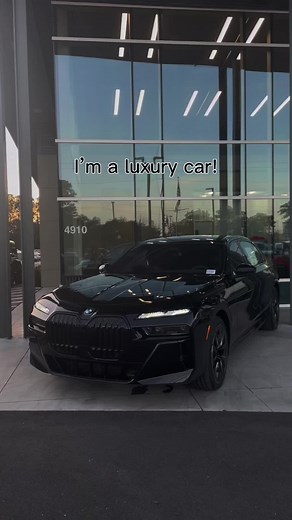 Exploring the Luxurious BMW 760i 7 Series