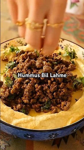 Traditional Hummus Recipe and Tips