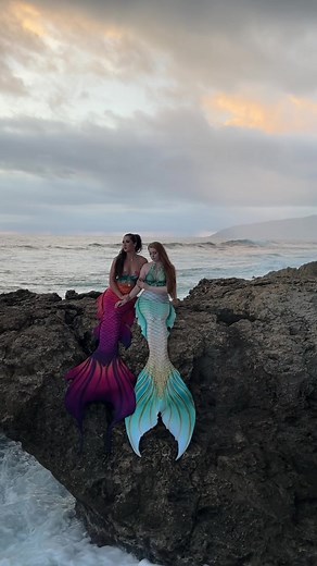 Peter always has the best stories 🐚 #mermaids #neverland #peterpan #sirens tail by Finfolk Productions | Mermaid Sirenity