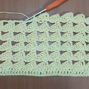 Paso a paso de una puntada fácil y Hermosa, ideal para principiantes, espero les guste, saludos y Bendiciones 😘🙏 | Crochet, dos agujas y mucho más