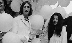 ジョン・レノン『Mind Games』アルティメイト盤より、「You Are Here」の新MV公開