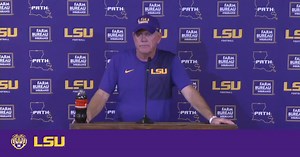 Watch: Brian Kelly Postgame Press Conference (vs. Louisiana Tech)