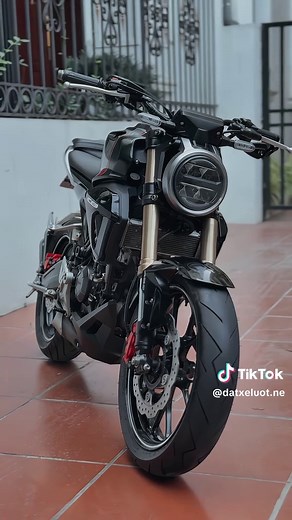 Honda CB150R Review and Current Pricing Insights