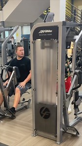 295K views · 635 reactions | Naw im hearing some noises.. Shouldnt be coming from a dude in the gym  Follow Mindset Thing | Check the shop link on the page for Merch and More! | FunnyMarco | Facebook