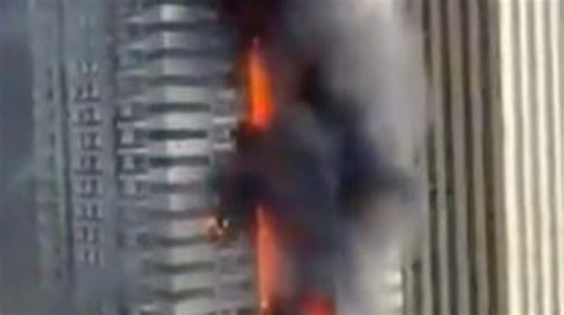 Dubai skyscraper with thousands of residents bursts into flames