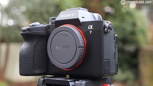 Sony a7 V: Faster Than the a7 IV, But Where Are the Real Tradeoffs? | Fstoppers