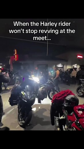 Die besten Motorcycles: Harley Davidson & Supersportler