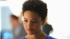Iris West Actress Kiersey Clemons on Her 'Sick' Intro in Justice League and Avoiding CW's Flash