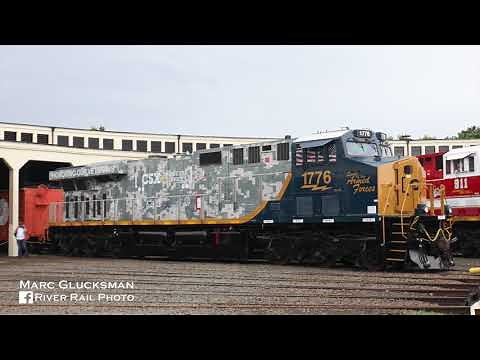 CSX 1776 sounds its special horn