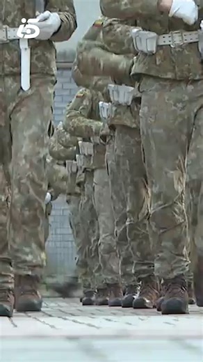 201K views · 6.7K reactions | La mili, obligatoria para los hombres en Lituania desde hace 10 años: "La situación geopolítica que vivimos aquí es confusa" | Informativos Telecinco.com | Facebook