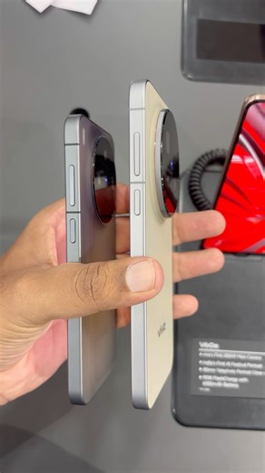 🔥 INSANE Battle! Vivo X300 vs X300 Pro — Clear Winner?! #vivox300pro #vivox300 #shorts