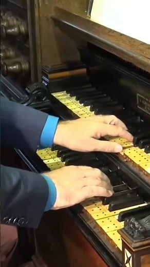 J.S.BACH [Melody by Stölzel] BIST DU BEI MIR (BWV 508) #willemvantwillert HINSZ-ORGAN 1733 LEENS NL