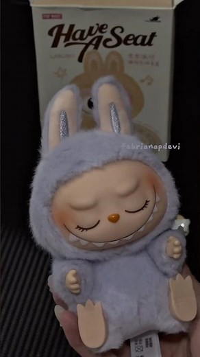 unboxing LABUBU V2 - have a seat ✨lovee zizi 💜 #labubu #unboxinglabubu #popmart #labubuhaveaseat
