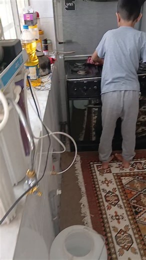 Mohammad Mombeini on Instagram‎: "تمیز و کاری مثل امیرعلی بعد از تمرین پایتون 😂🥰😍🥰😍😂 #برنامه_نویسی ##برنامه_نویس #پایتون #جاوا #کدنویسی #برنامه_نویس #نرم_افزار #آی_تی #ایران #هوش_مصنوعی #خنده_دار #programer #python #Java #html #program #usa #love #art #fashion #sport #dog #iran #ai #cat #song #boy #cut #funny #fun"‎