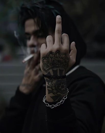 Loyal Hoite Nai..🫵☠️