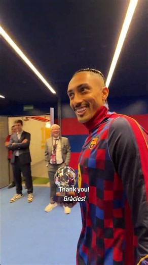 The first of many for Rapha 🤙 #fcbarcelona #raphinha