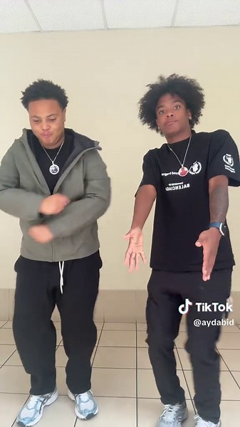 Creative Mirror Video Ideas for Your Space