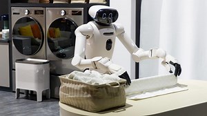 LG's CLOiD robot can fold laundry and serve food… very slowly