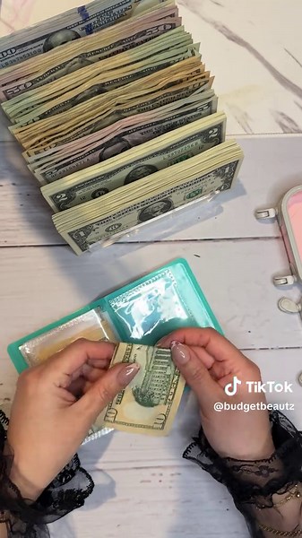 Master Your Finances: Cash Stuffing Techniques