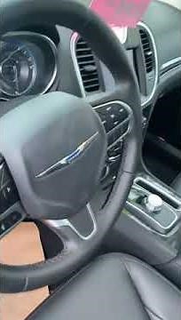 2020 Chrysler 300 Touring