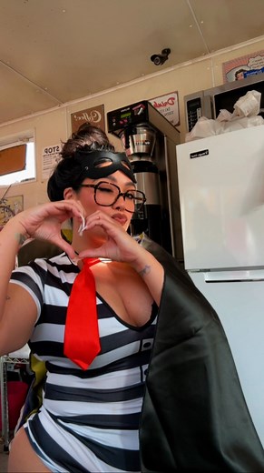 31 reactions | "Robble robble!"   磻 here today tuesday alllll day until 5PM!!!!!!!!! come get something yummy duhhh | Java Divas | Facebook