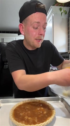 #Replying to @Mariposa DivineMock Apple Pie 🥧 truly mind boggling how simple and so similar to the real deal 😁 #ritz #mockapplepie #apple #pie #applepie shout out to @futurecanoe82 for finding this Apple Pie Recipe 👇 Mock Apple Pie Ritz Crackers (1 sleeve) 2 C. Water 1 C. Sugar 2 tsp. Cream Tartar 1/2 tsp. Cinnamon 1 TBS. Lemon juice 1 tsp. Vanilla Pie shell For the crumble topping: Ritz Crackers (1 sleeve) 1/2 C. Brown Sugar 4 TBS. Butter (melted) 4 TBS. Butter (melted) In a saucepan add wat