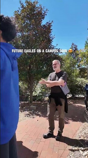 Emory campus tours are the best tours. #emory #emoryuniversity