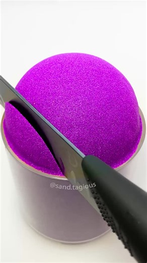 Sandtagious on Instagram: "Very Satisfying and Relaxing Sand ASMR 😜"