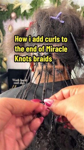 How to Secure Curls in Miracle Knots Braids