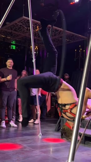 Performing “Shatter Me” by Lindsey Stirling with my talented and amazing mom Bonnie Anne for the first time LIVE. I had about 8-10 days of rehearsal/training on the hoop before this, and I’m very proud of myself for what I accomplished in such a short period of time. I can’t wait to continue progressing and mastering this skill❤️ Thank you to all who supported me, helped train me, and who made me feel like a star that night ❤️🎶🎻 —————— #music #musician #independent #musiciansofinstagram #violi