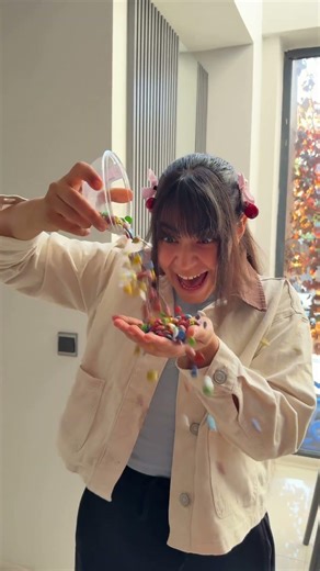 How do you fix a cake? 🎂😄