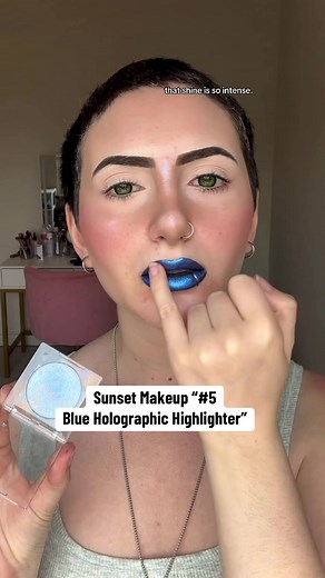 Blue Holographic Highlighter Makeup Tutorial