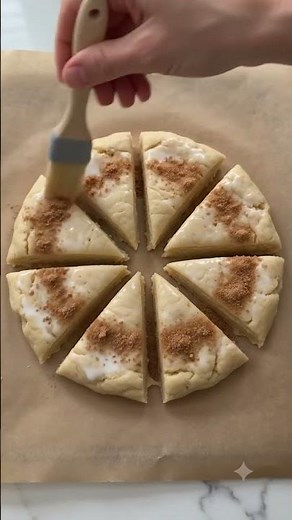 🍎 Apple Cinnamon Scones | Healthy Bakery-Style Recipe #shorts