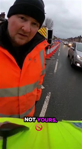 Should he be allowed to move cones for traffic flow 🤔👇👇 #Fyp #policeoftiktok #foryoupage❤️❤️ #Fyp #fyp