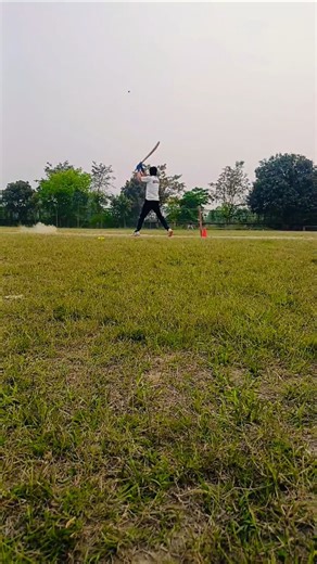 ...Point ke uper se six...pure class shot..#cricket#cricketer#cricketshots#cricketvideo#trending#yt